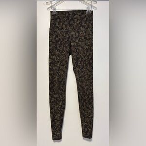 Lululemon Camouflage High-Waisted Leggings size 8